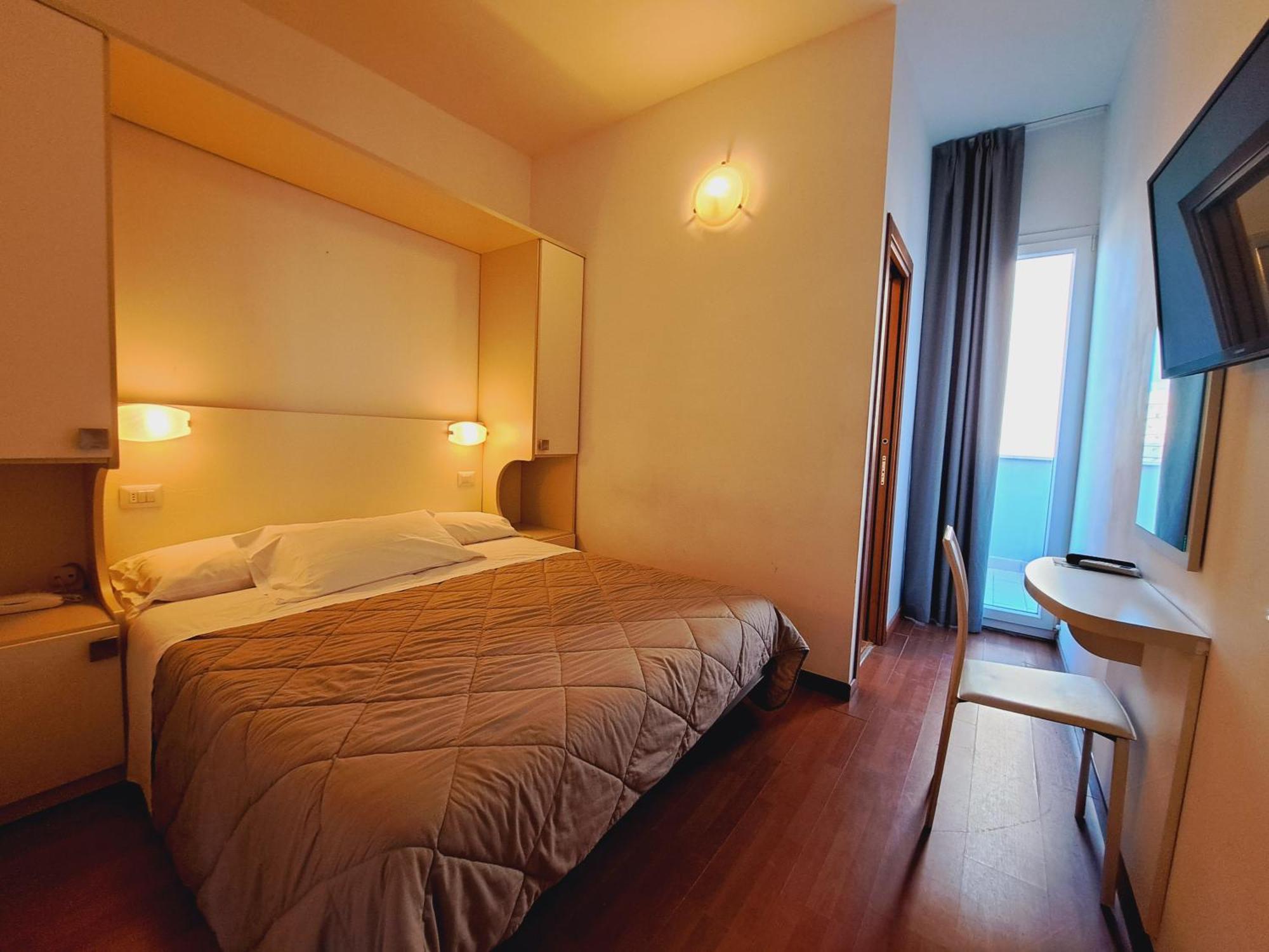 Hotel Butterfly Wellness & Spa ริมินี ภายนอก รูปภาพ