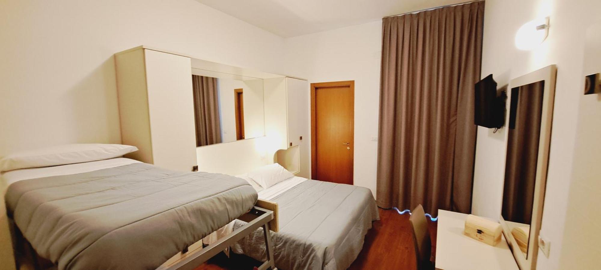 Hotel Butterfly Wellness & Spa ริมินี ภายนอก รูปภาพ