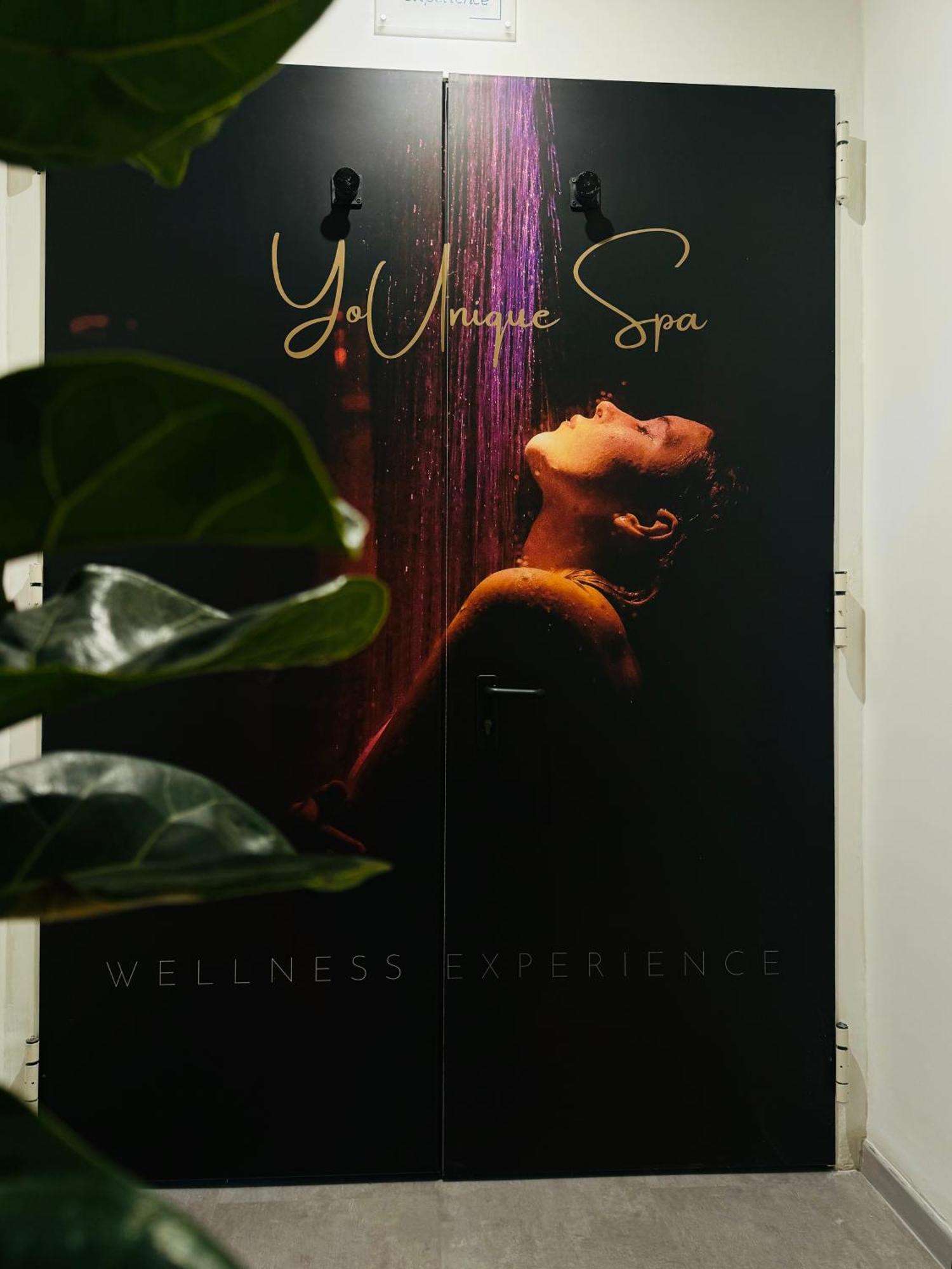Hotel Butterfly Wellness & Spa ริมินี ภายนอก รูปภาพ